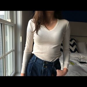 Off white v neck sweater